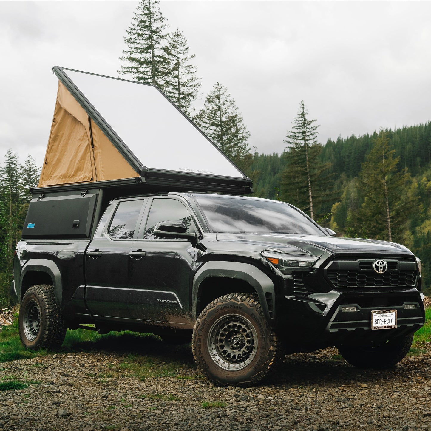 Tacoma G4 Tailgate Cap